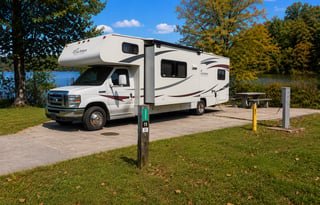 Coachmen – Family Friendly, newly remodeled!