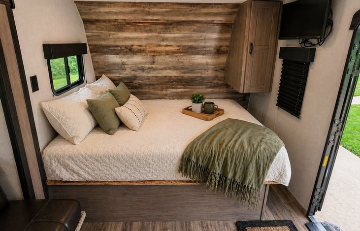 Relax and recharge after a day on the trail