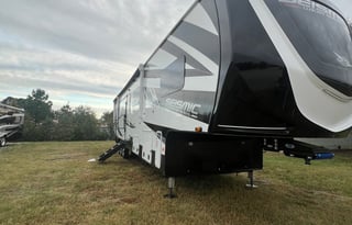 2023 Jayco Seismic