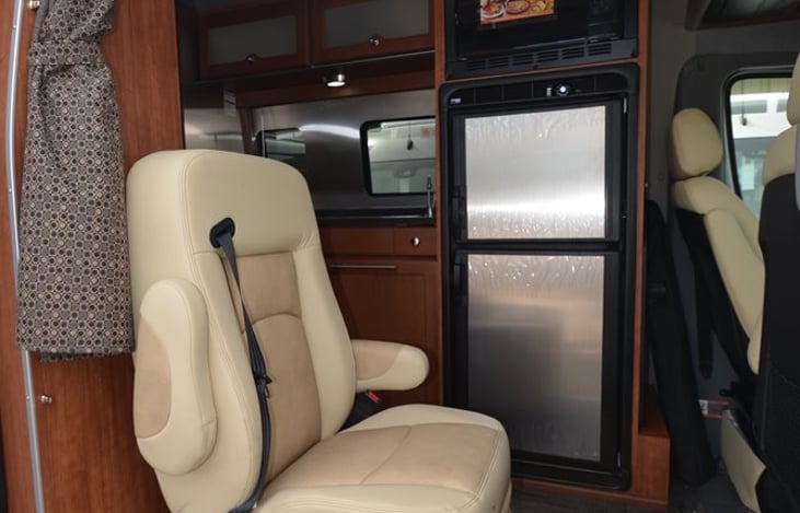 Room for a third passenger