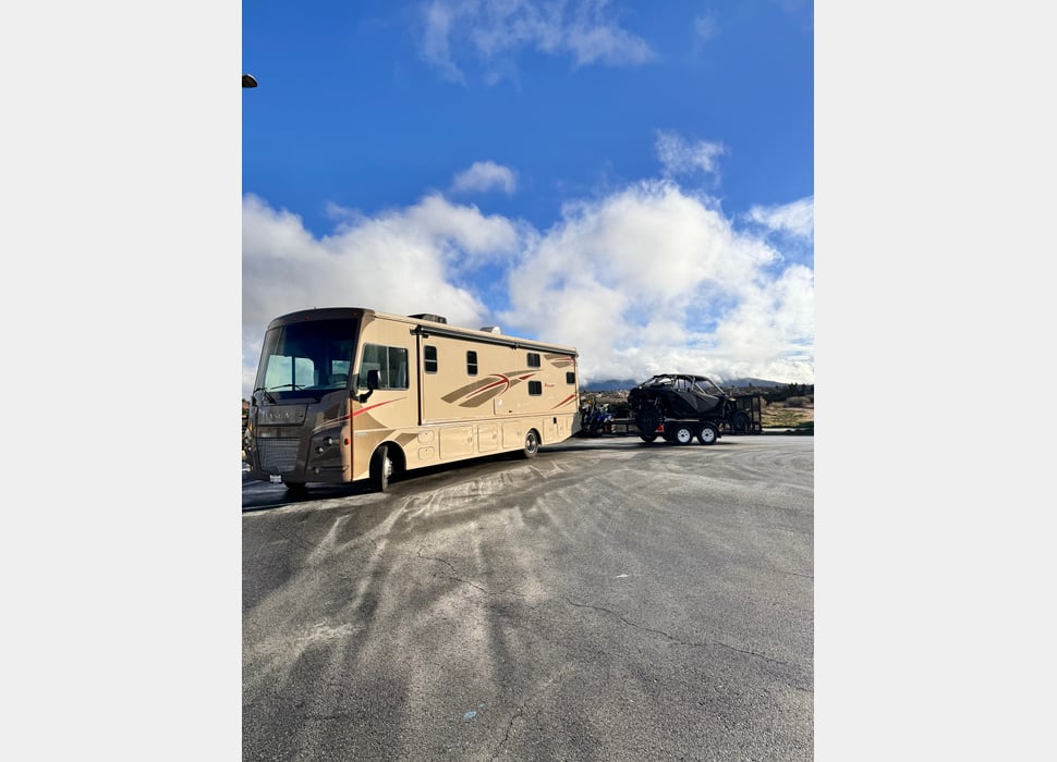 Class A Motor Home rentals in Nipomo