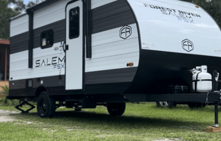 Cozy & Easy-to-Tow Salem FSX – Adventure Ready!