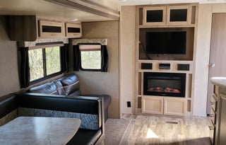 2020 Coachmen RV Catalina Legacy 323BHDSCK