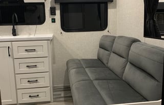 Steelhorse Rental - stocked 2025 bunkhouse