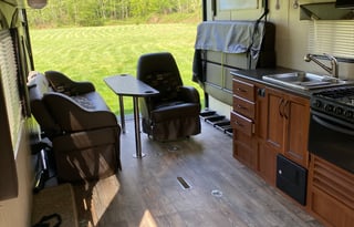 2015 Pacific Coachworks Sandsport 25FBX