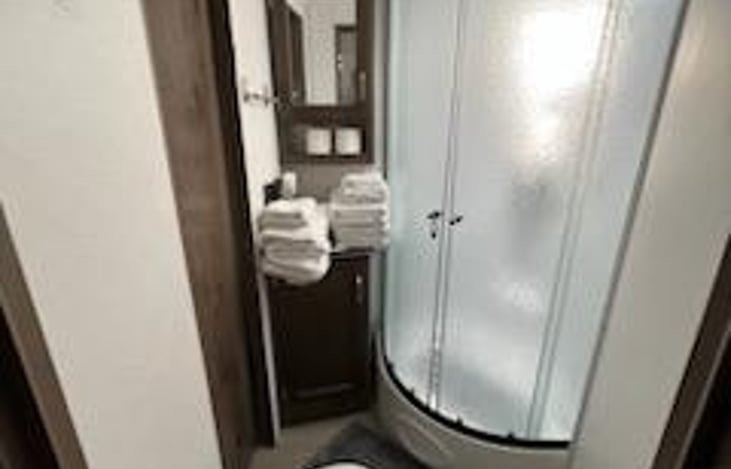 Master/Main bathroom. Access from Master bedroom or hallway.