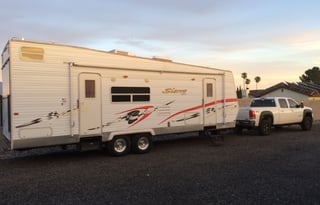 2005 28ft Toy Hauler Large Garage Pets ok free gen