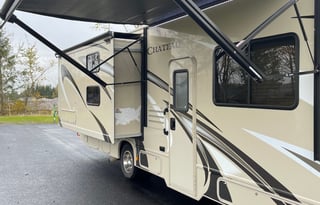 2019 Thor Motor Coach Chateau 30D Bunkhouse