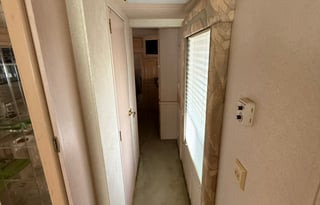 2001 Newmar Kountry Star KSCA3651