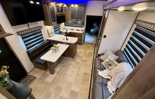 Forest River Vengeance Rogue Armored 371A13