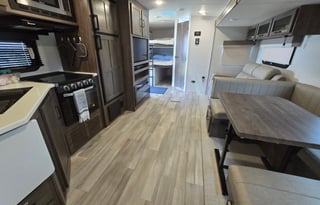 The Silver Spur Guest & Paddock