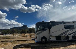 Easy-to-Drive ClassA w/ Surprising Amount of Room