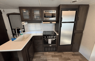 2020 Salem 32BHDS 5019