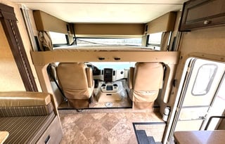 2017 Thor Motor Coach Windsport 35M