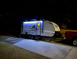 Forest River RV Wildwood FSX 177BHX