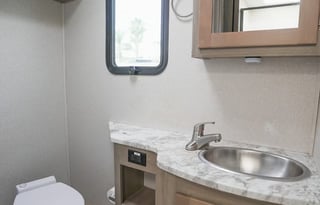 A5 Pursuit Sleeps6-Comfort, Space, Road Confidence