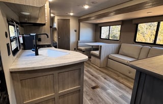 2025 Catalina Coachmen 261BHS **15% Discount**