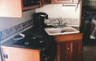 Family Memories Creator! ( Pet Friendly).