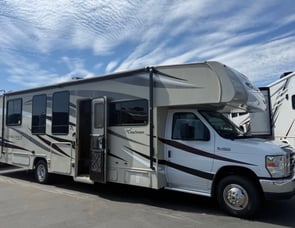 Coachmen RV Leprechaun 311FS Ford 450