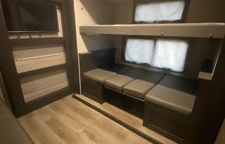 Happy Glamping in the Open Range with 1 1/2 baths!