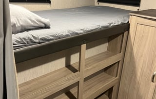 2021 Coachmen Freedom Express Ultra Lite