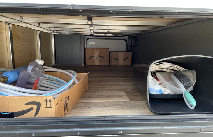 Water hoses, sewer hoses, cable wire, trash basket, etc all included