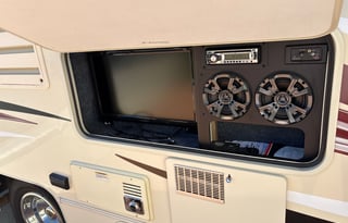 2015 Coachmen RV Freelander 22QB Ford 350