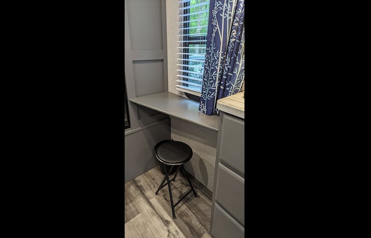 Very handy built in vanity/desk space in the bedroom