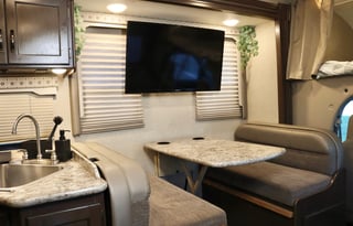 Travel in Comfort: Your Home on the Road