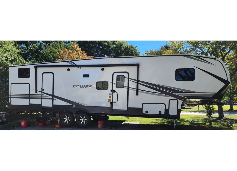 Fifth Wheel rentals in Lawrenceville
