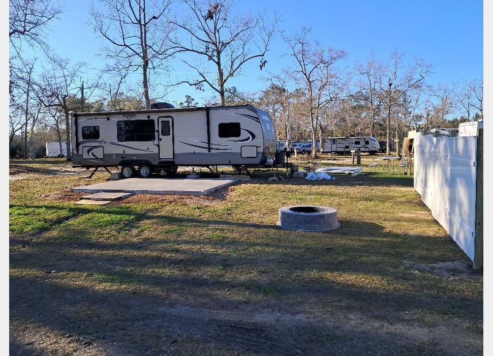 Travel Trailer rentals in Eastpoint