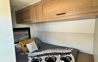 2022 Prime Time RV Avenger LT 16RD