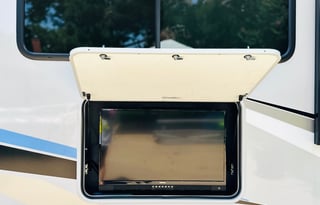 2023 Thor Family Weekender