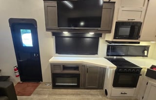 2025 ARCTIC WOLF 278BHS