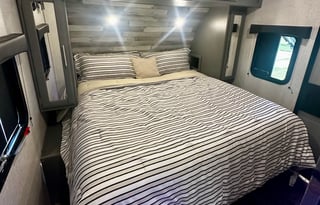 2022 Crossroads RV Volante 29RB