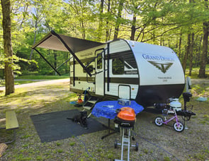 Grand Design Transcend One 151BH