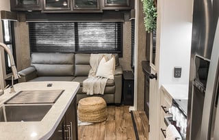 Jayco Eagle 330RSTS - Luxury Glamping at its best!
