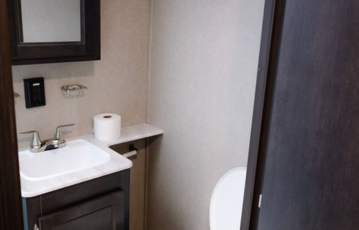 Other half of bathroom area