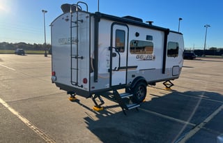 2023 Rockwood Geo Pro G19FBS Sleeps 4 Queen Bed!