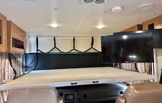 Family‑Friendly - Sleeps 8 - Bunks - Pet‑Friendly