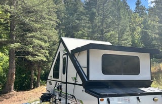 Dog-Friendly A-Frame, High-Wall & Light Towing