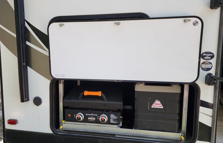 Propane griddle / electric ice chest.