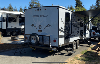 Family RV—Sleeps 8, Fully Stocked & Pet Friendly
