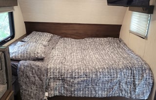 2021 Cherokee Wolf Pup 17jg