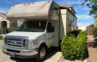 2019 Winnebago Minnie Winnie 31G Bunk Beds