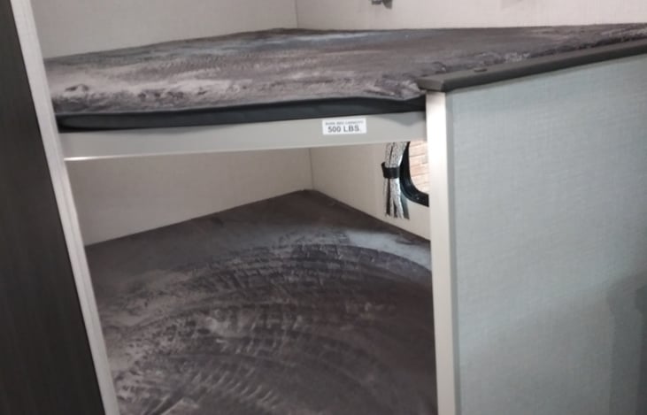 These bunks can sleep 2 each for a total of 4. The weight limit is 500 lbs total for each bunk. They are 6ft in length.