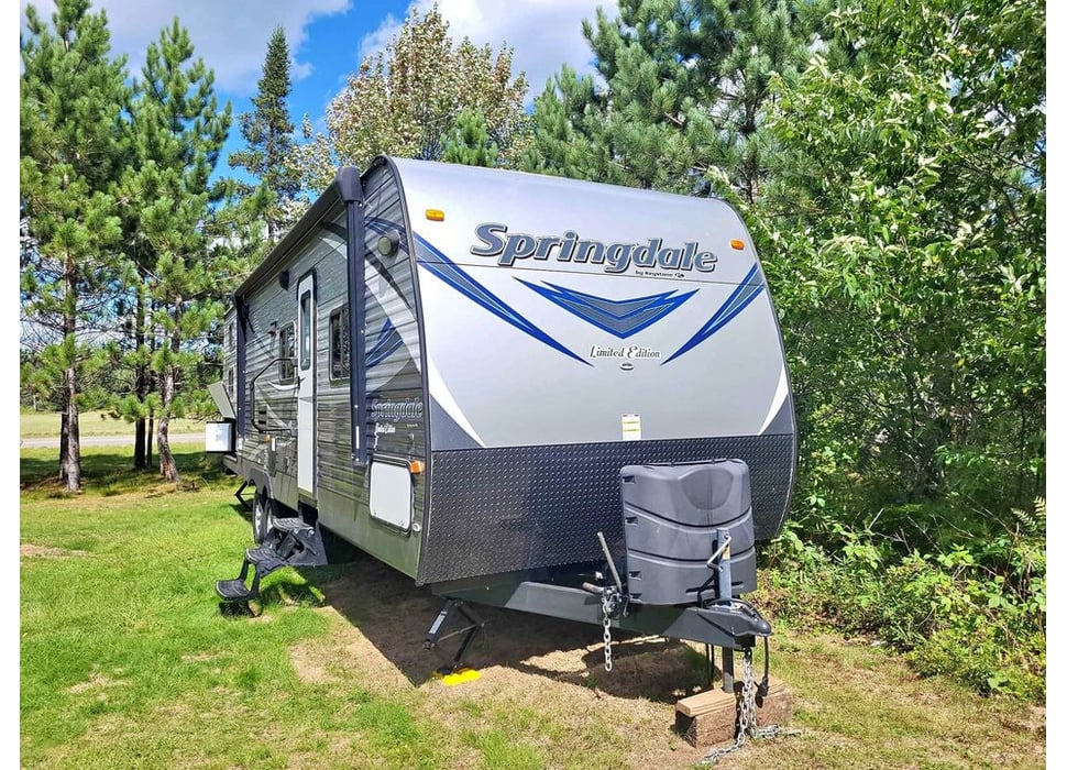 Travel Trailer rentals in Allouez