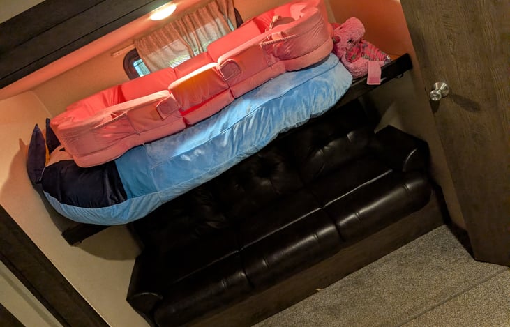 Back bunk house