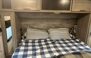 2022 CrossRoads RV Sunset Trail SS299QB