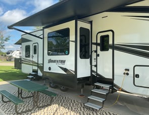 Grand Design Momentum G-Class 350G